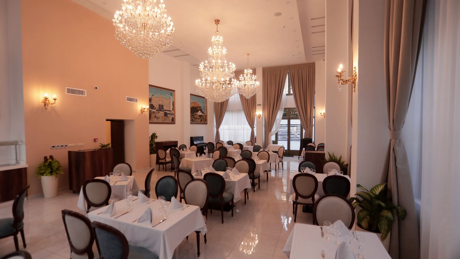 La salle du restaurant La Bastille